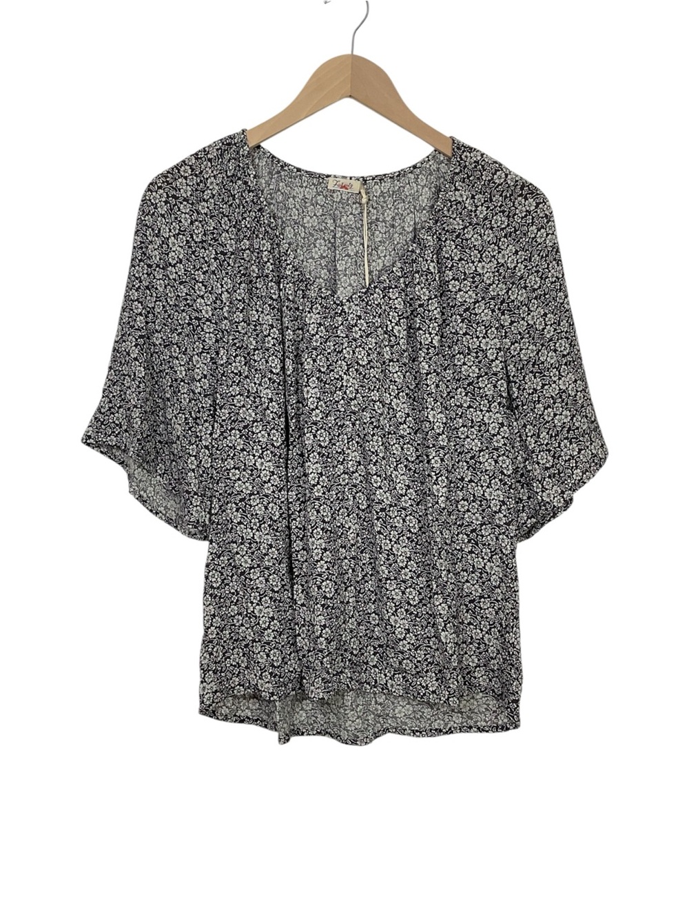 Faherty Amira Top In Navy Ditsy Floral Size XS